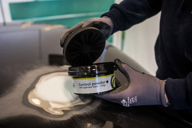 CPS 160 - Control powder with applicator black - 150gr