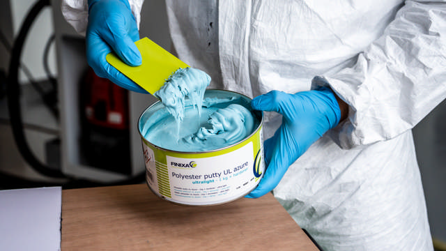 GAP 31 - Masilla de poliéster UL Azure 1kg +catalizador