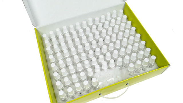 TUB 61 - Touch-up bottles 20ml 100p.
